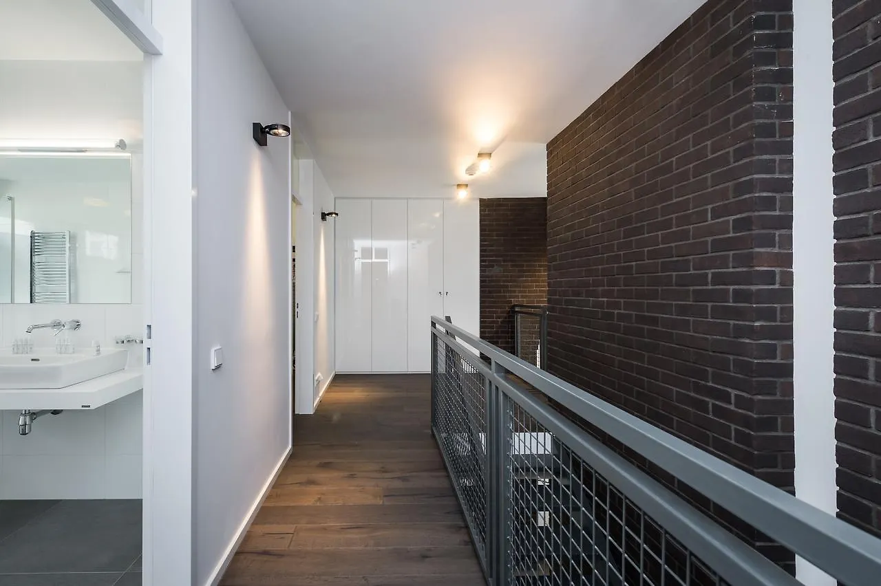 Empirent Beautiful Duplex Apartments Прага