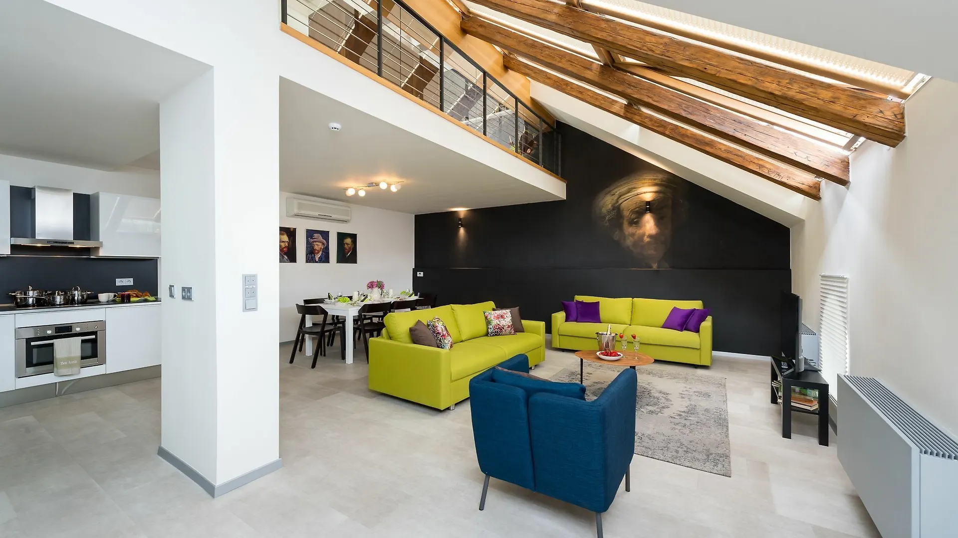 Empirent Beautiful Duplex Apartments Прага 0*,  Чехия