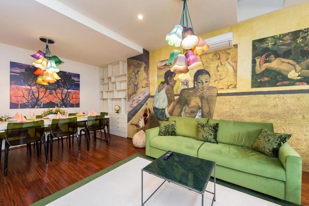 Empirent Beautiful Duplex Apartments Прага Чехия